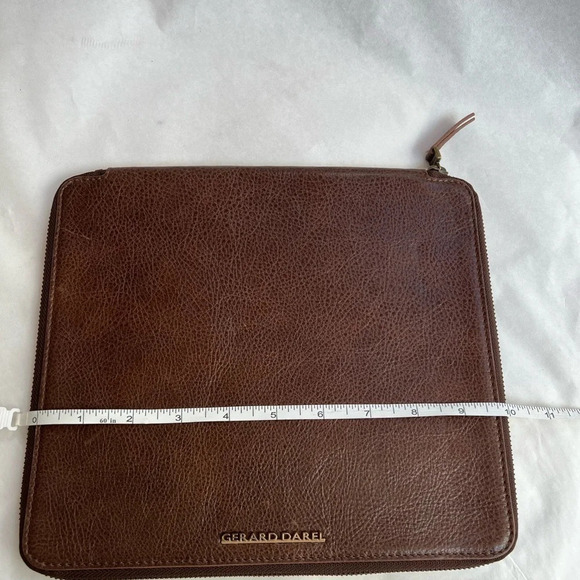 Gerard Darel Brown Zip Around Genuine Leather Tablet Bag Sleeve 10 x 9… - Picture 4 of 7